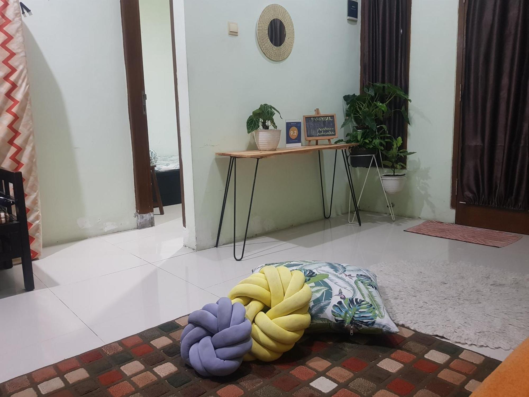 Hansel Homestay Batu  Bagian luar foto